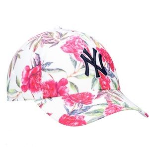 ⚾️ New York Yankees Peony Baseball Hat